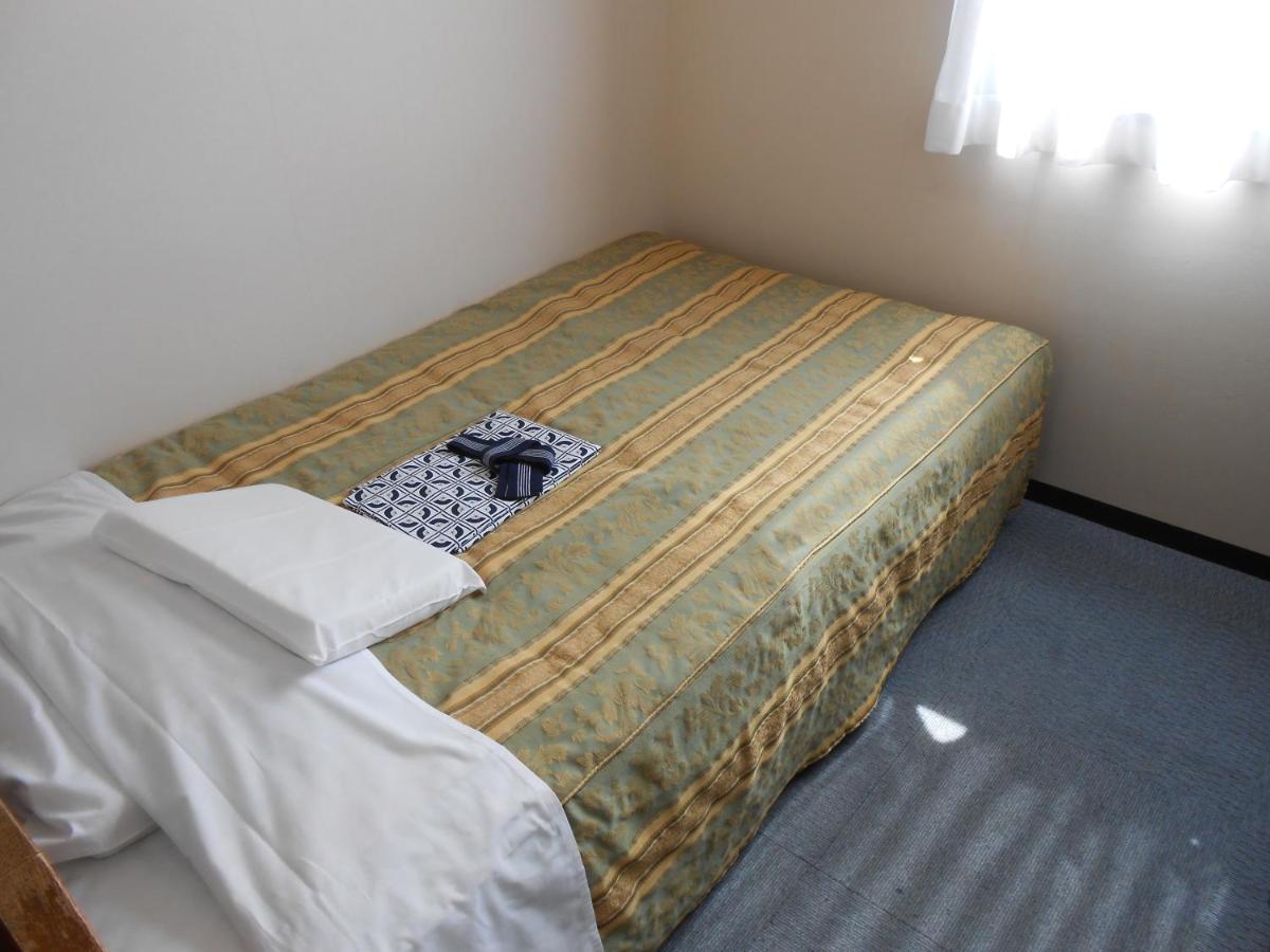 Terminal Art Inn Niigata Quarto foto